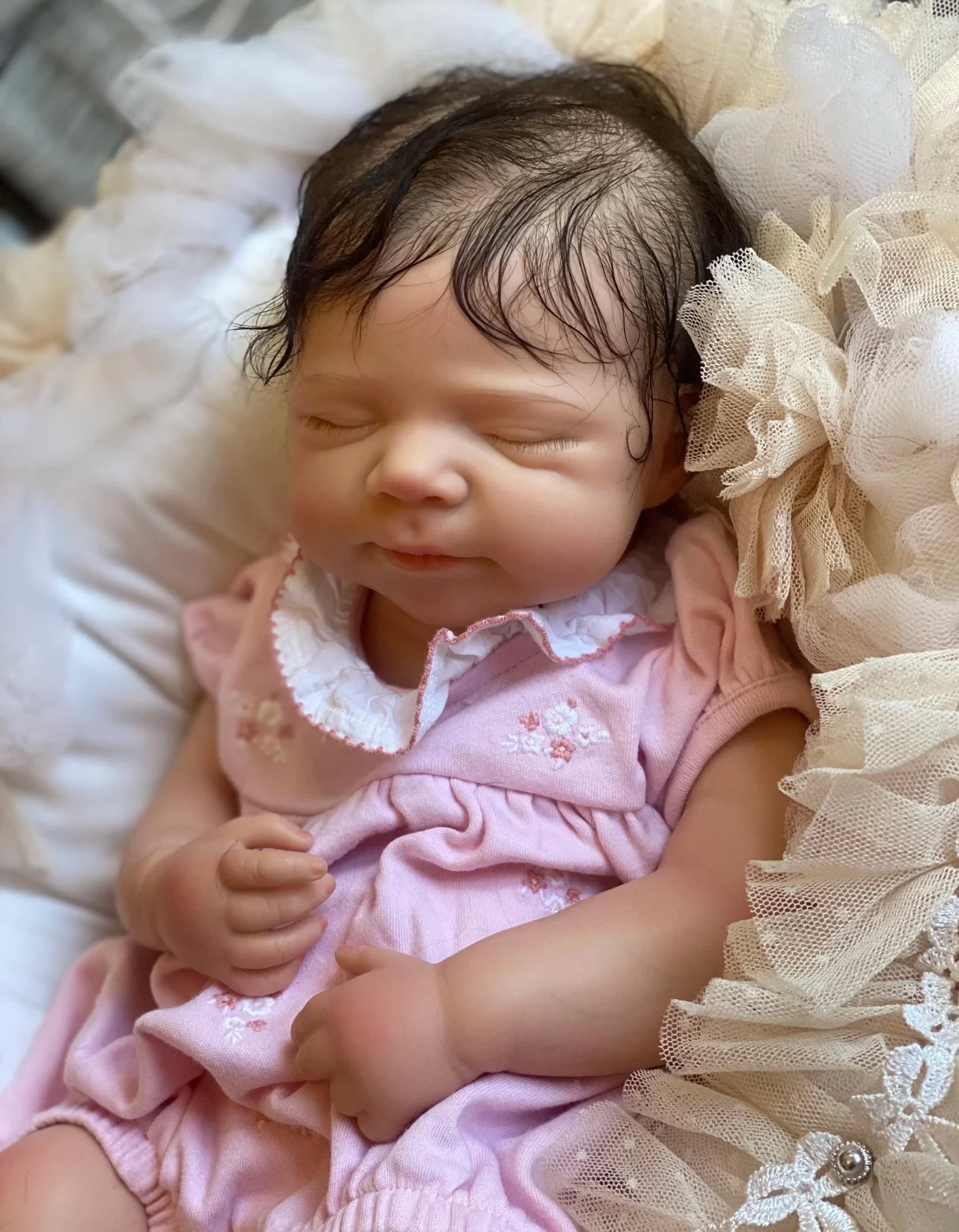 Reborn Baby Girl “Amara” – 18-Inch Full Body Silicone Lifelike Sleeping Newborn 👶✨