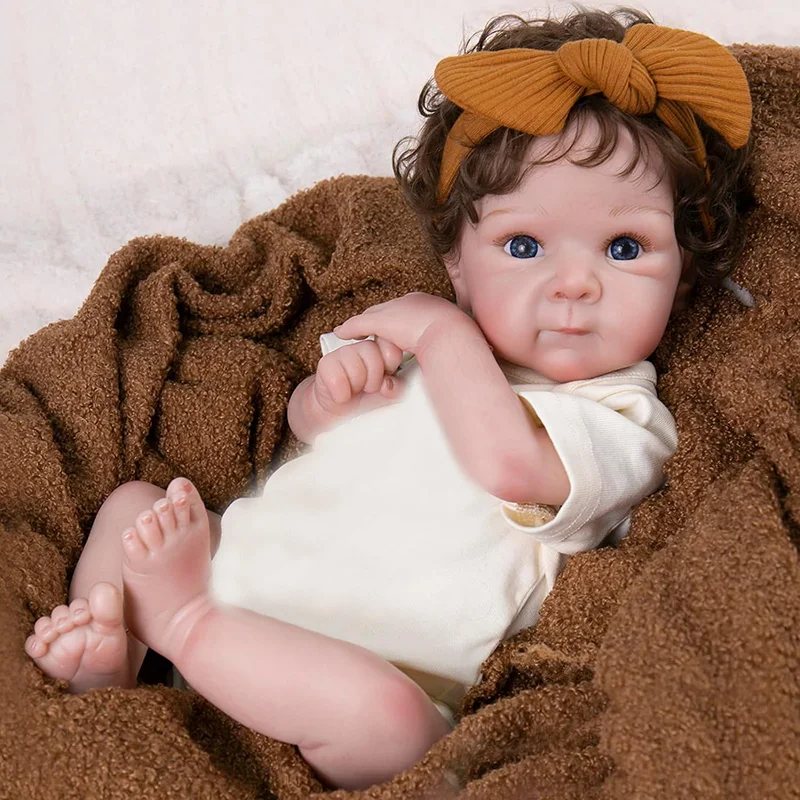 Reborn Baby Doll Bettie – 45 cm Lifelike Realistic Sleeping Baby with 3D Painted Skin & Blue Eyes | Soft Touch Silicone vinyl Newborn Gift Set 👶💙